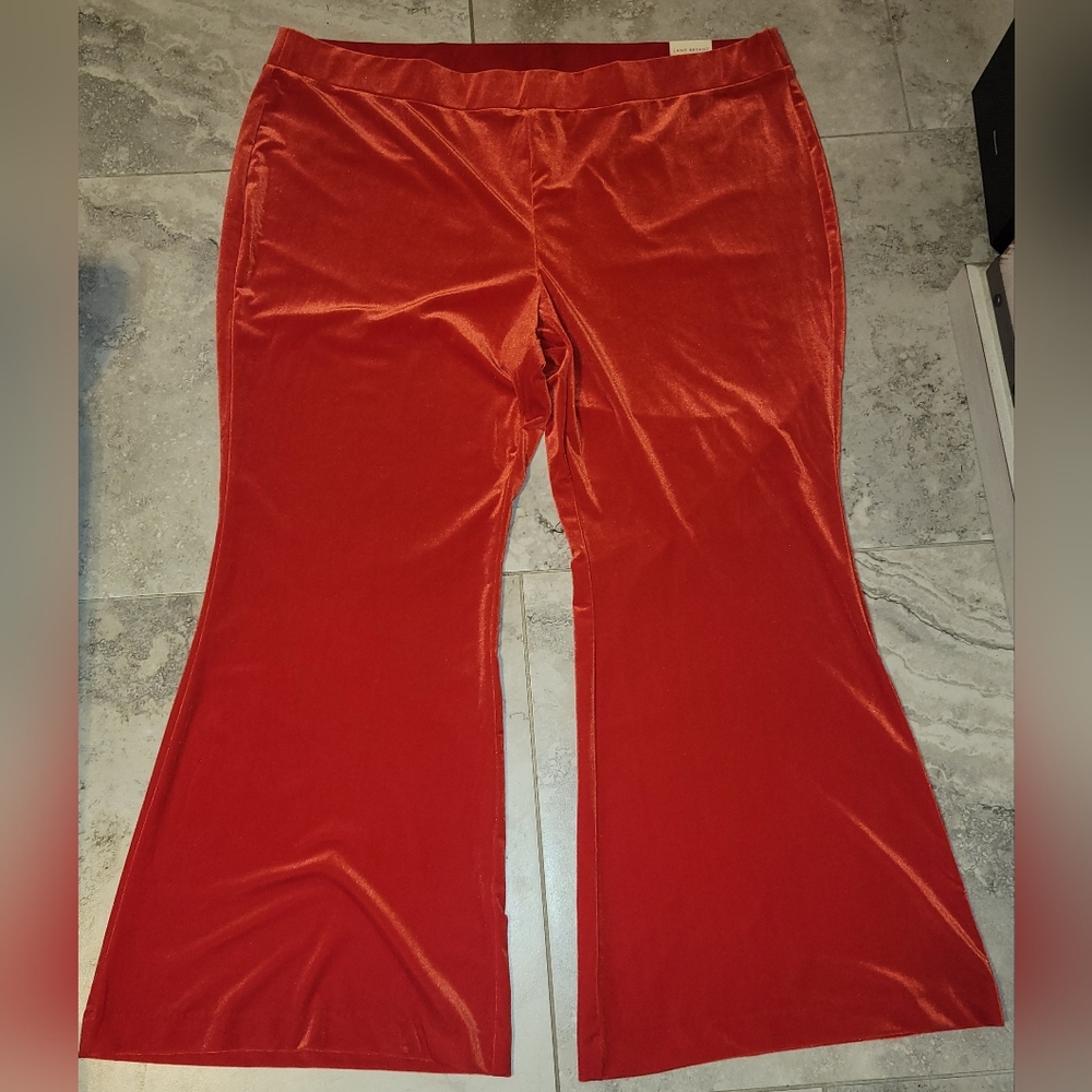 Lane Bryant Mid Rise Red Velvet Flare‎ Pants New With Tags Sz 28